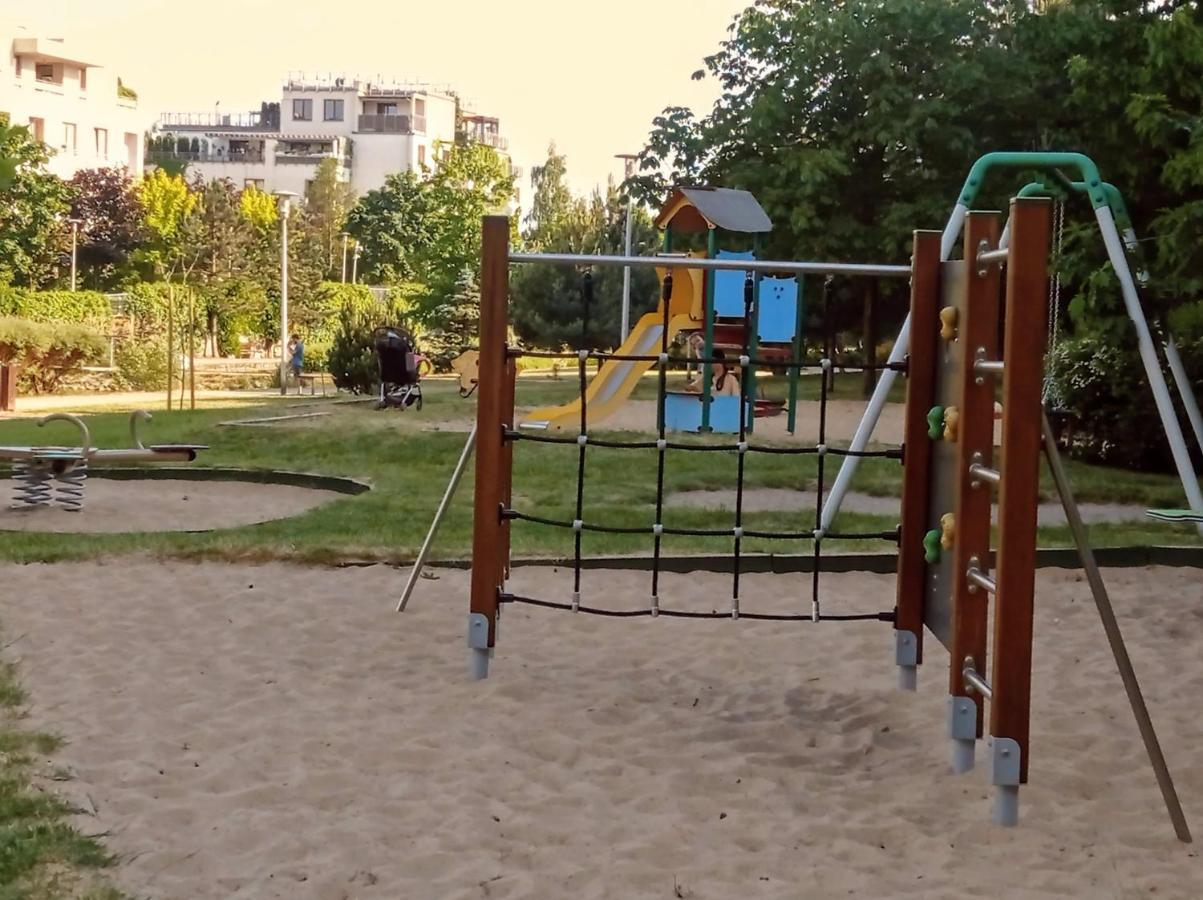 Mokotow, Apartment With Terrace, Greenery And Near The Airport! 华沙 外观 照片